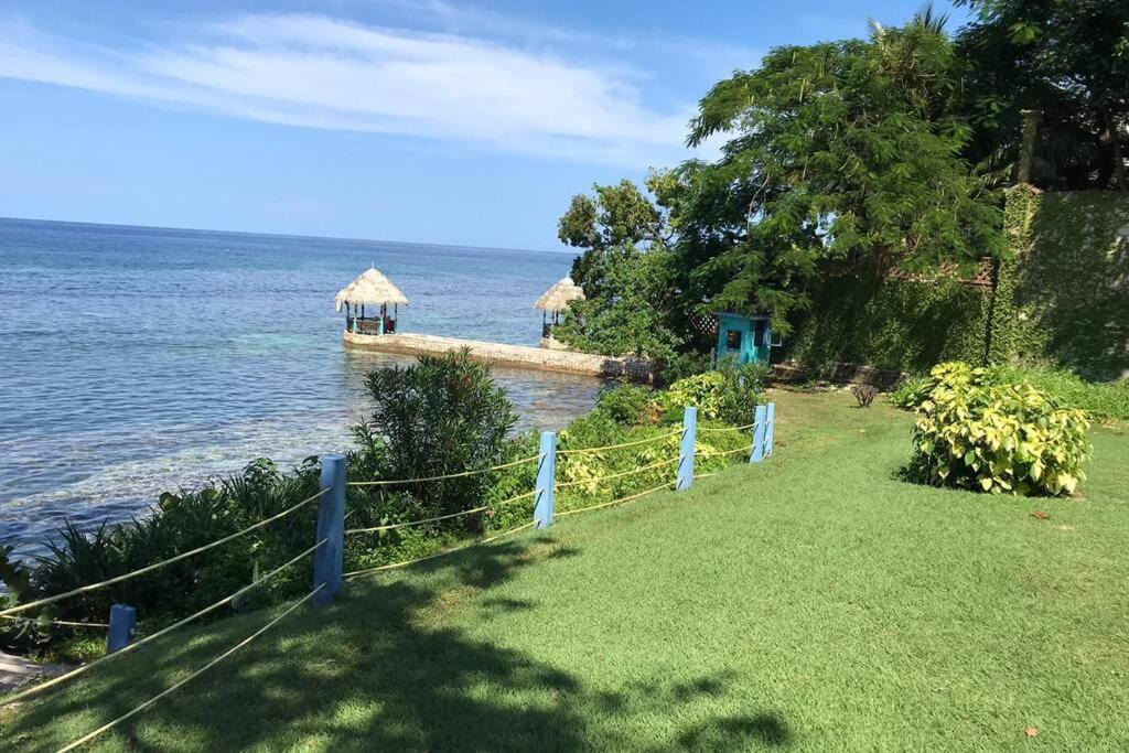 Contemporary Ocean View 2Bed Carib Ocho Rios Condo 外观 照片